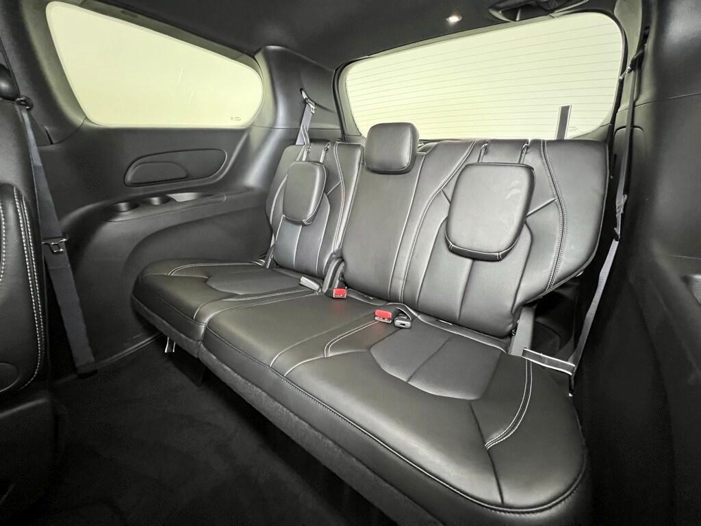 new 2025 Chrysler Pacifica car, priced at $40,273