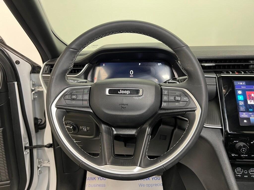 used 2024 Jeep Grand Cherokee car, priced at $38,995