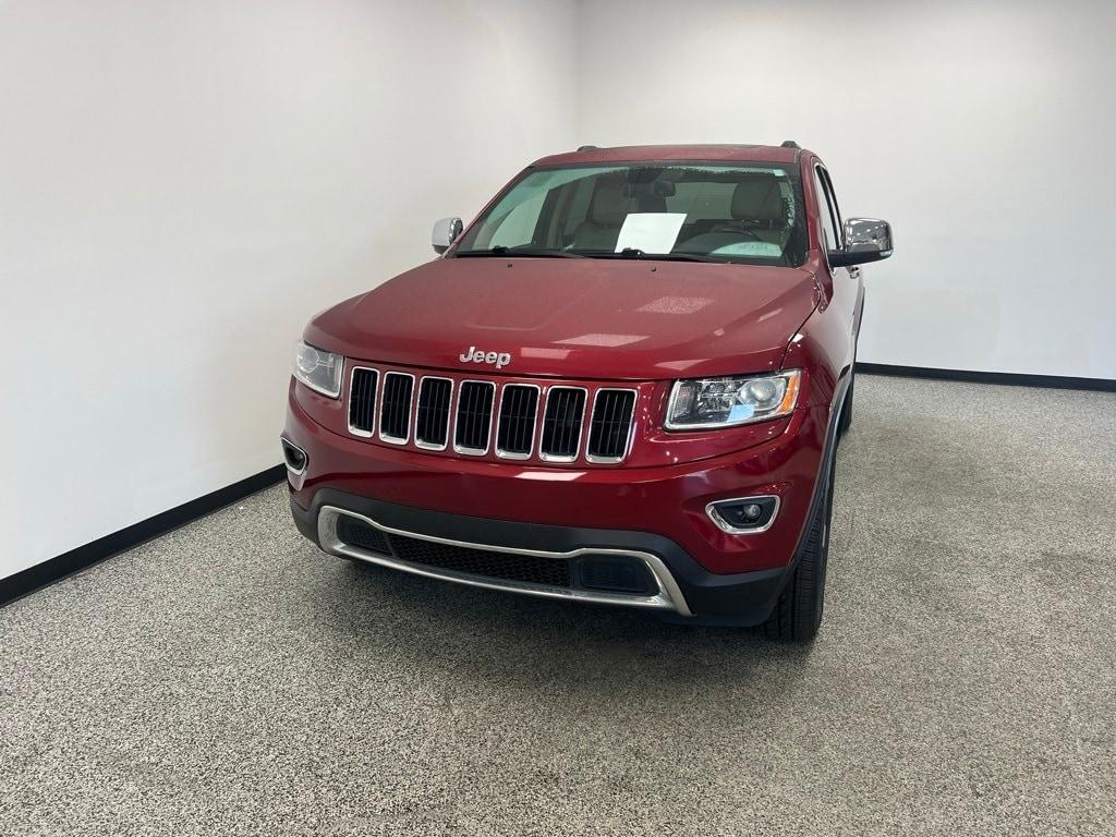 used 2015 Jeep Grand Cherokee car, priced at $15,900