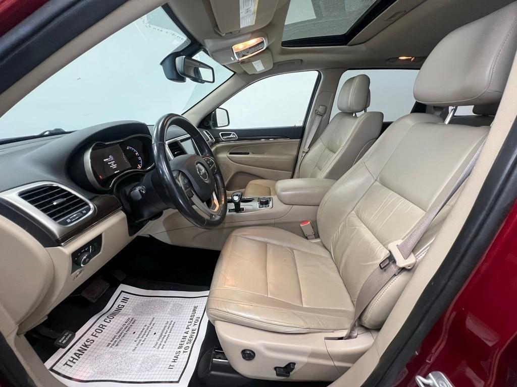 used 2015 Jeep Grand Cherokee car, priced at $15,900
