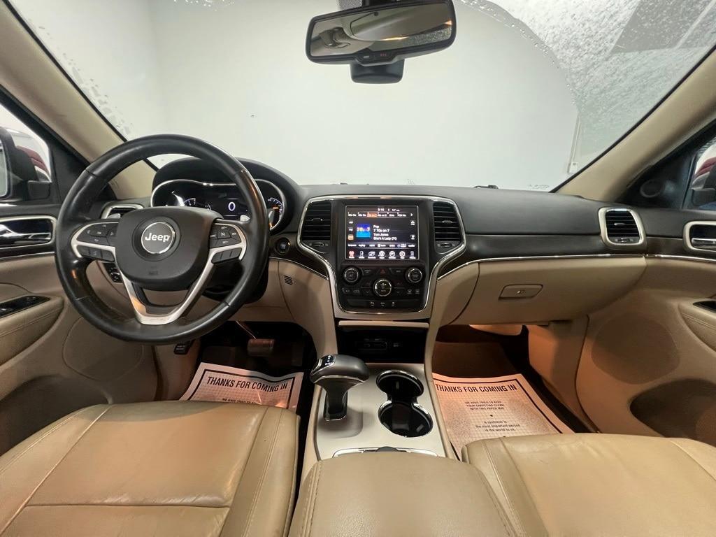 used 2015 Jeep Grand Cherokee car, priced at $15,900