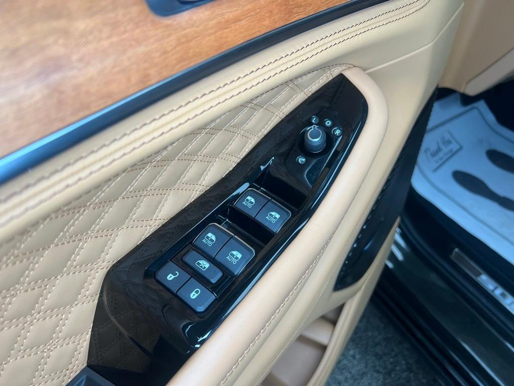 used 2024 Jeep Grand Cherokee L car, priced at $62,900