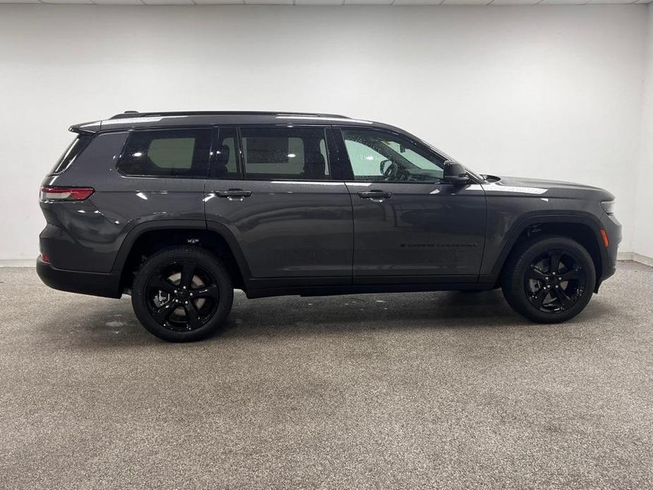 new 2024 Jeep Grand Cherokee L car