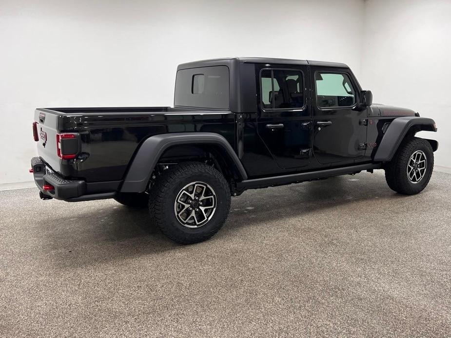 new 2024 Jeep Gladiator car, priced at $53,362