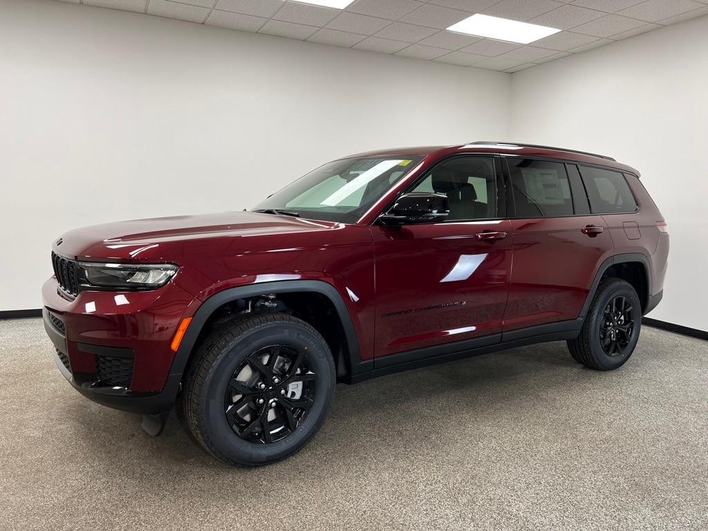 new 2025 Jeep Grand Cherokee L car, priced at $41,832