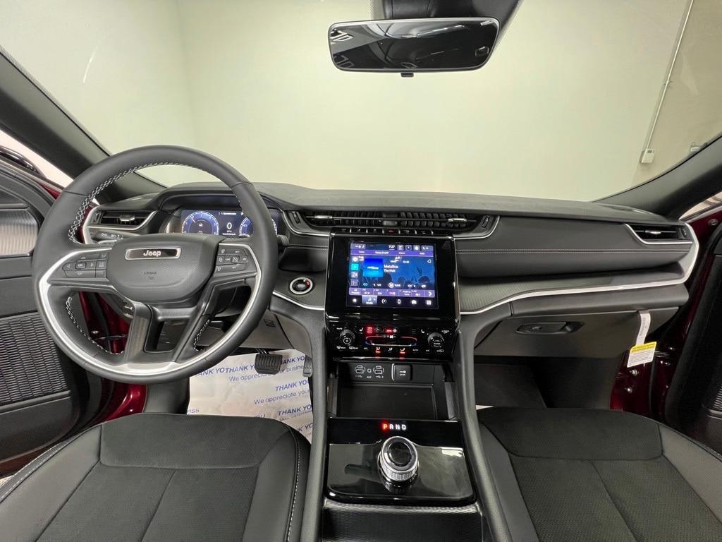 new 2025 Jeep Grand Cherokee L car, priced at $41,832