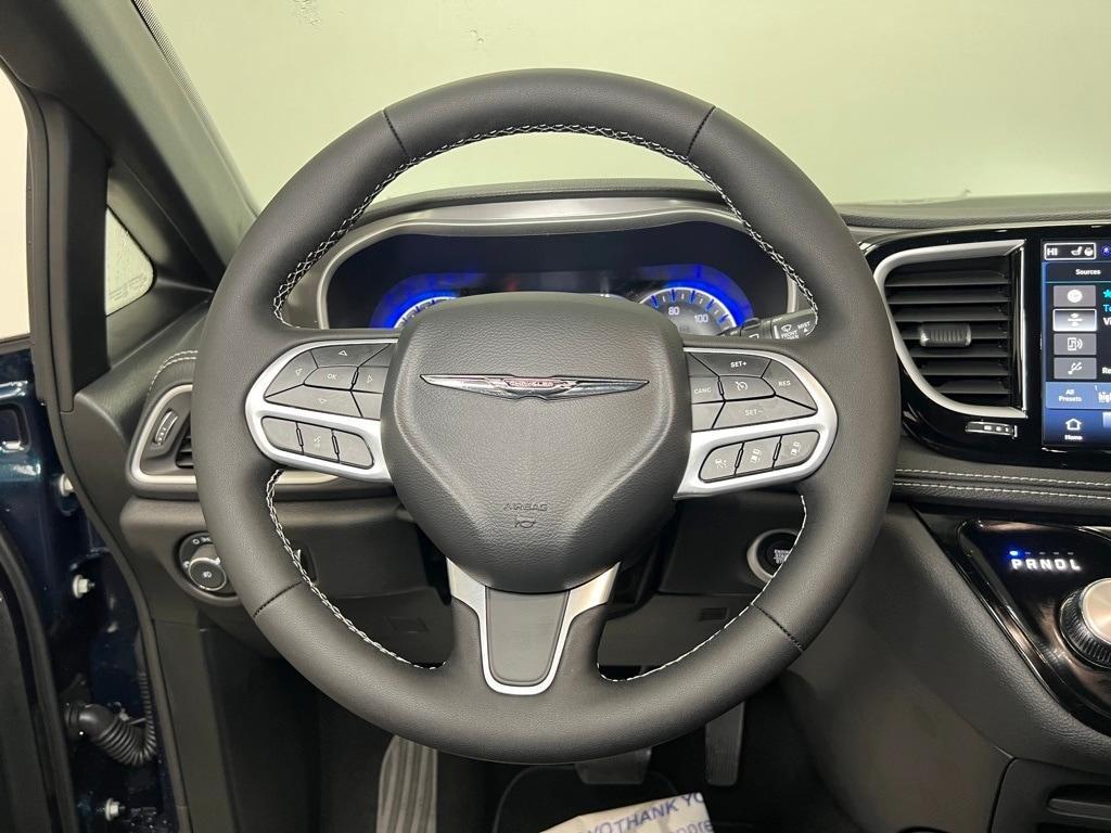 new 2025 Chrysler Pacifica car, priced at $40,670