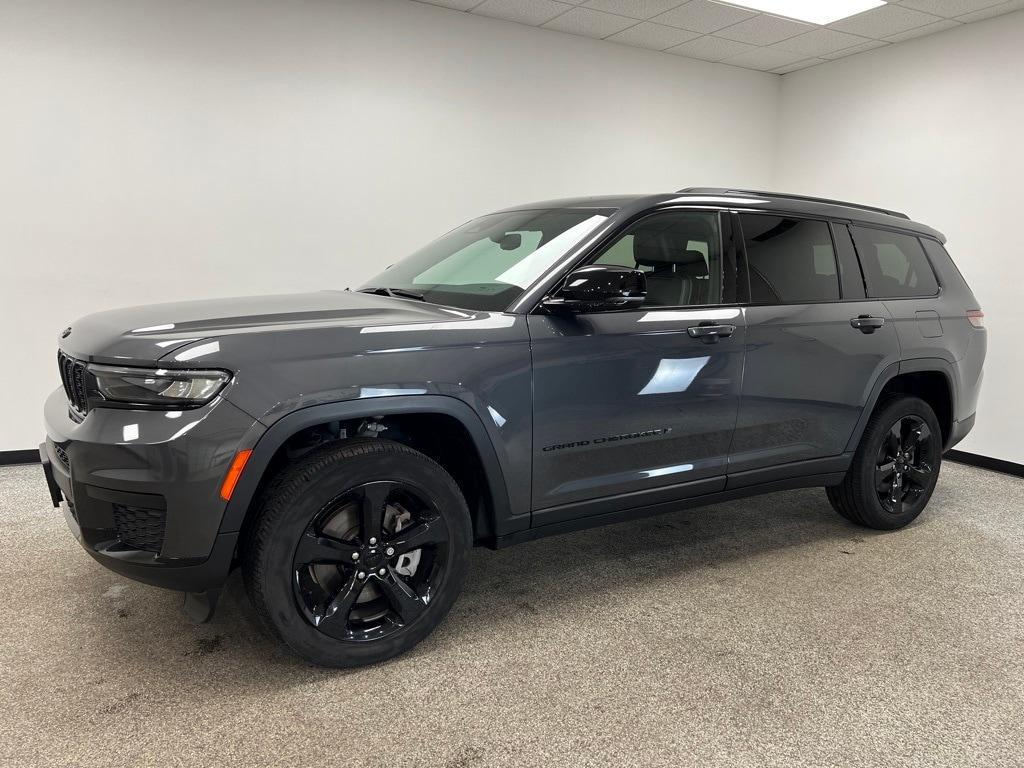 used 2021 Jeep Grand Cherokee L car, priced at $32,900