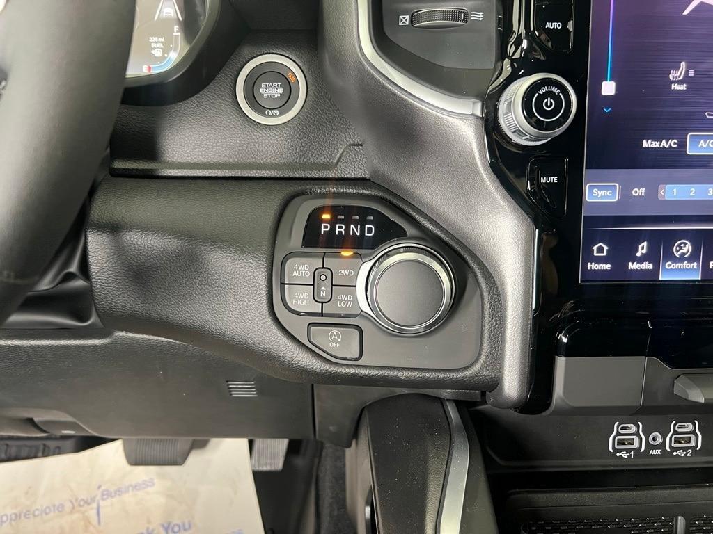 new 2025 Ram 1500 car