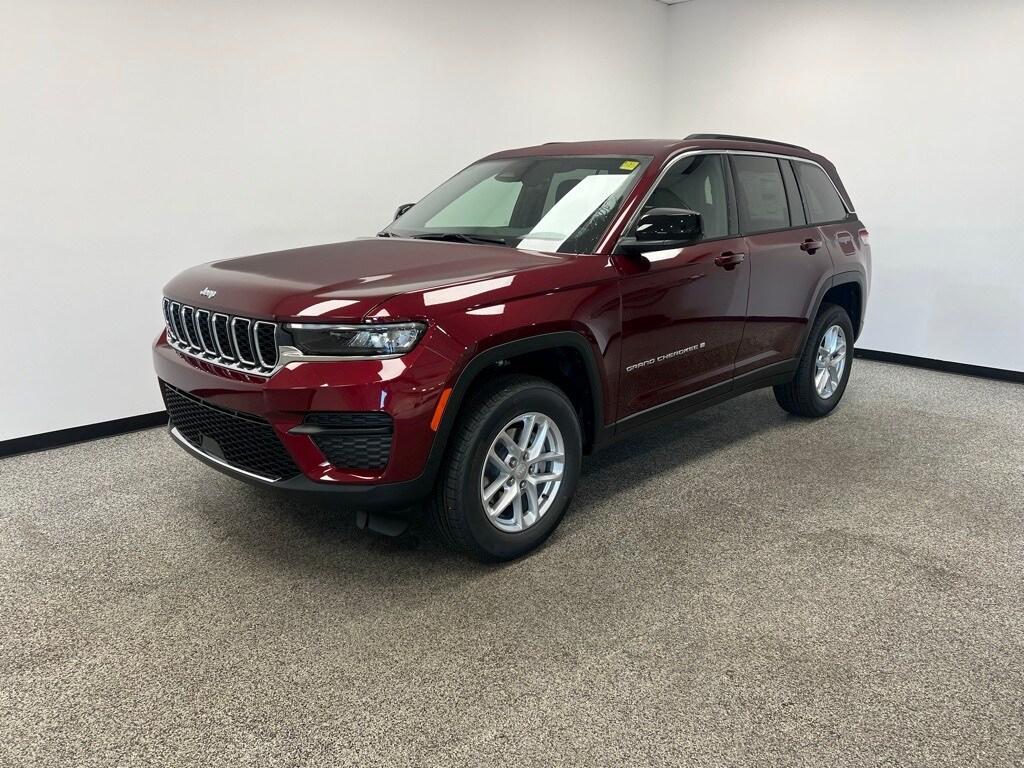 new 2025 Jeep Grand Cherokee car, priced at $34,354