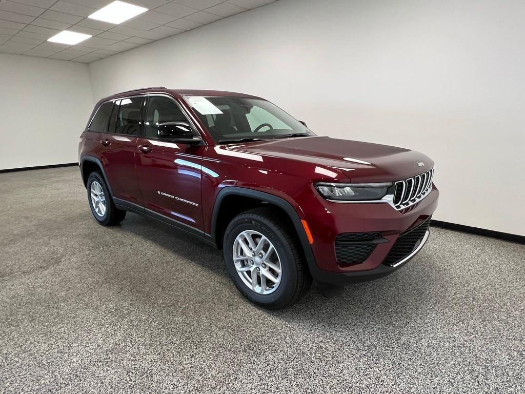 new 2025 Jeep Grand Cherokee car, priced at $35,604
