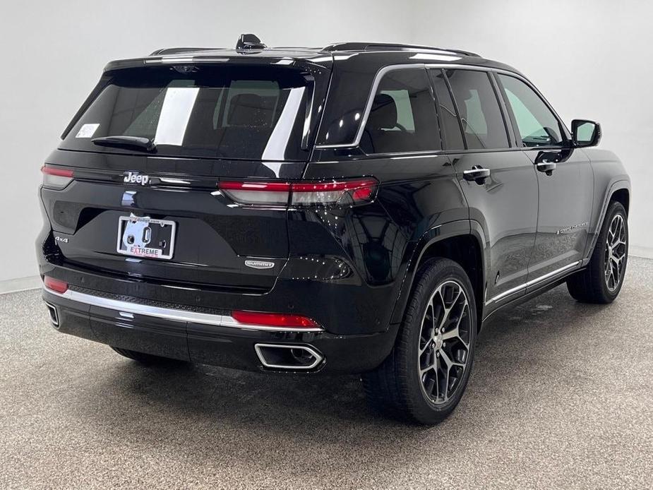 new 2024 Jeep Grand Cherokee car, priced at $65,950