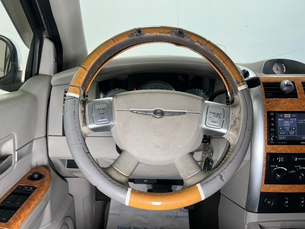 used 2008 Chrysler Aspen car, priced at $2,450
