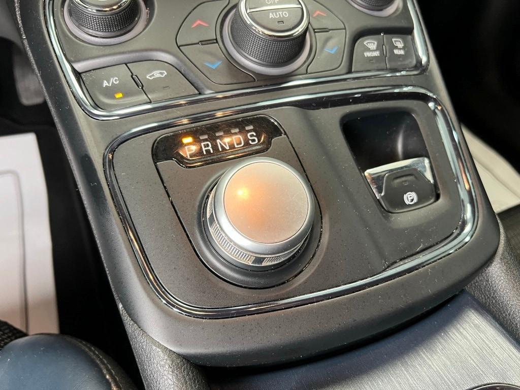 used 2015 Chrysler 200 car, priced at $9,900