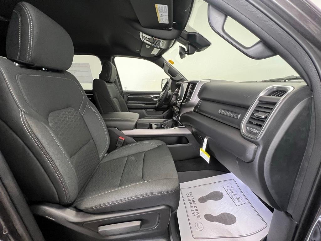 new 2025 Ram 1500 car, priced at $46,181