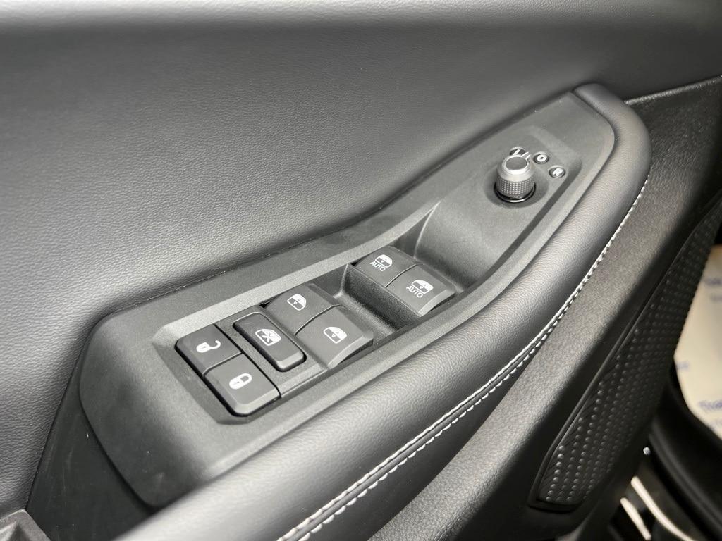 new 2025 Jeep Grand Cherokee L car, priced at $40,482