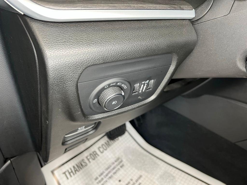used 2024 Jeep Grand Cherokee L car, priced at $36,900