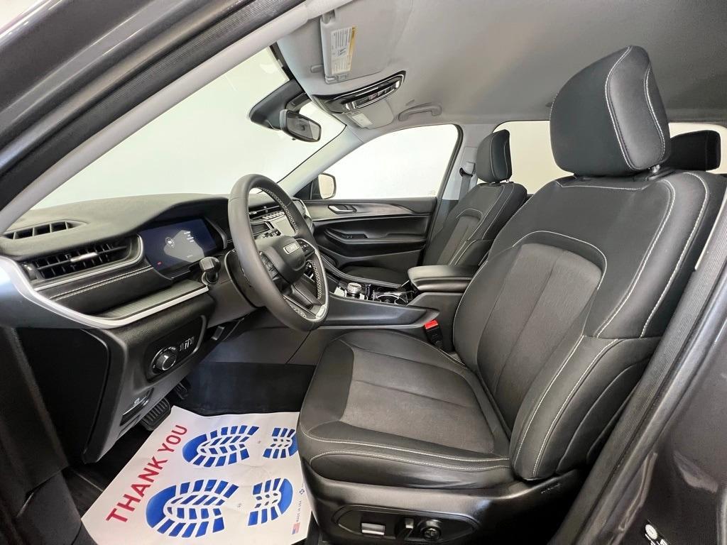 used 2023 Jeep Grand Cherokee car, priced at $31,200