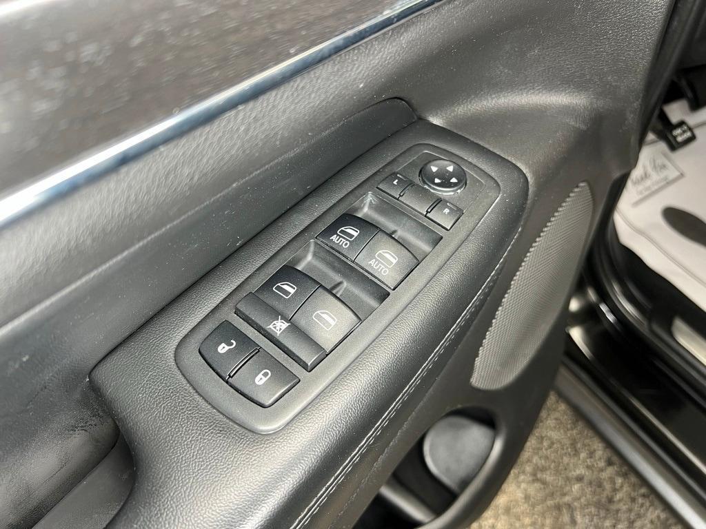 used 2020 Jeep Grand Cherokee car, priced at $24,400