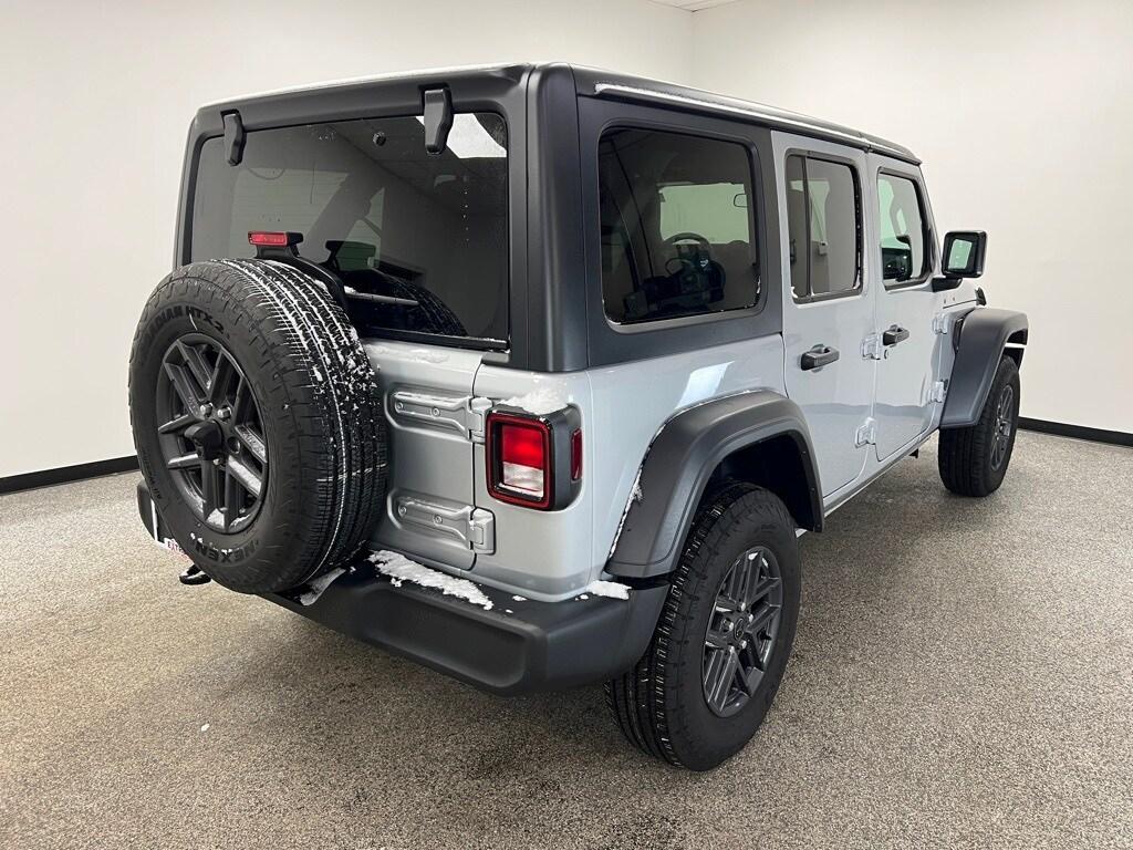 used 2024 Jeep Wrangler car, priced at $41,500