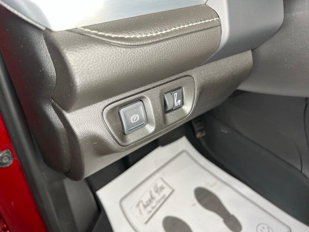 used 2022 GMC Acadia car, priced at $24,900