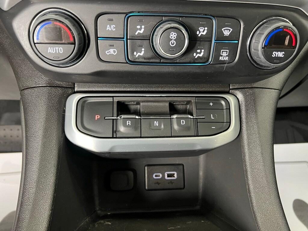 used 2022 GMC Acadia car, priced at $24,900