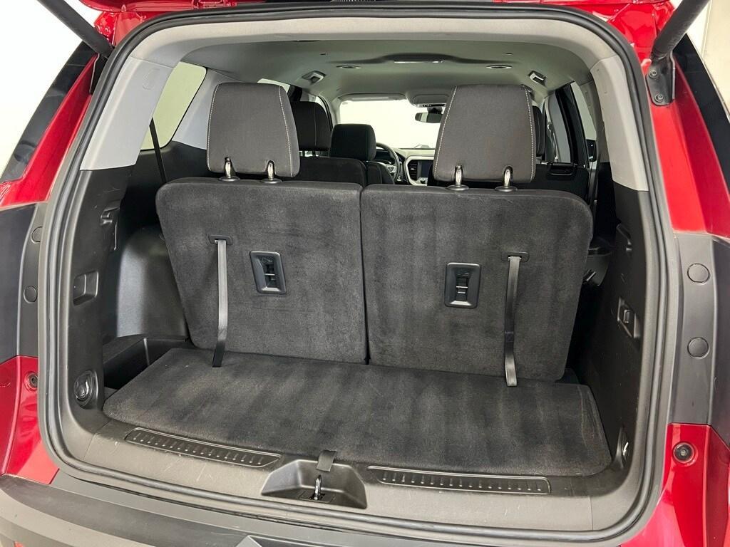 used 2022 GMC Acadia car, priced at $24,900