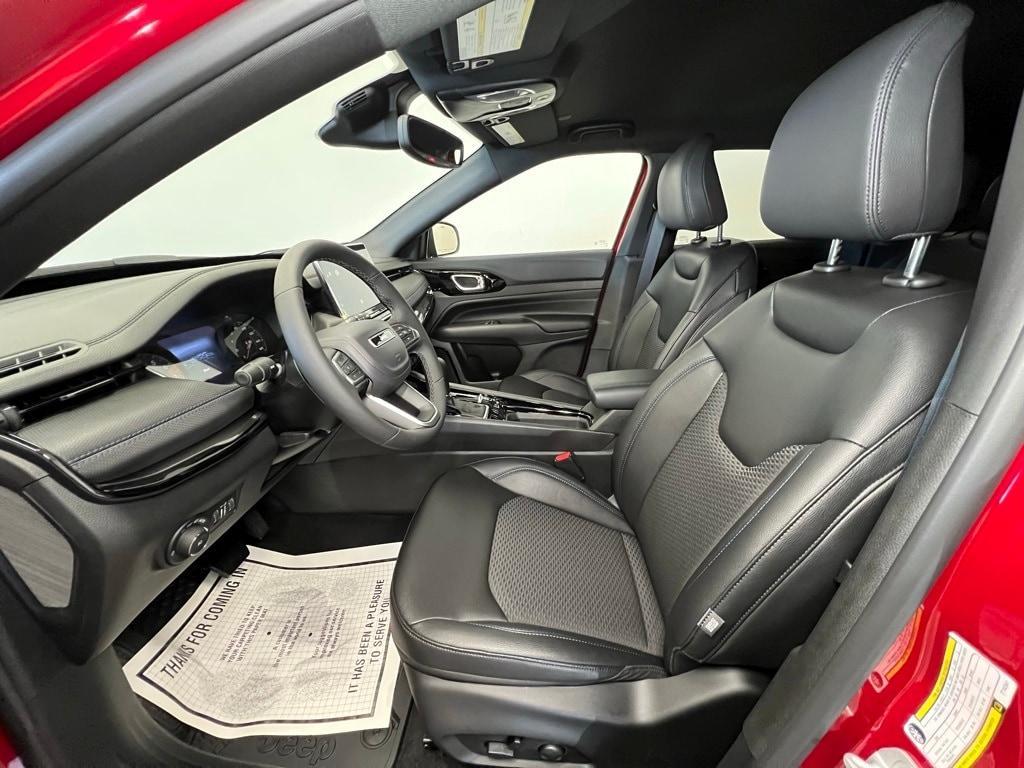 new 2026 Jeep Compass car, priced at $33,718