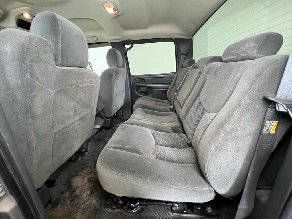 used 2006 Chevrolet Silverado 2500 car, priced at $3,450