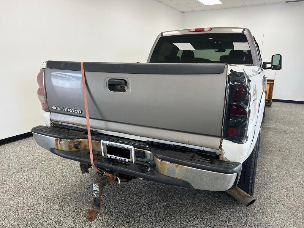 used 2006 Chevrolet Silverado 2500 car, priced at $3,450