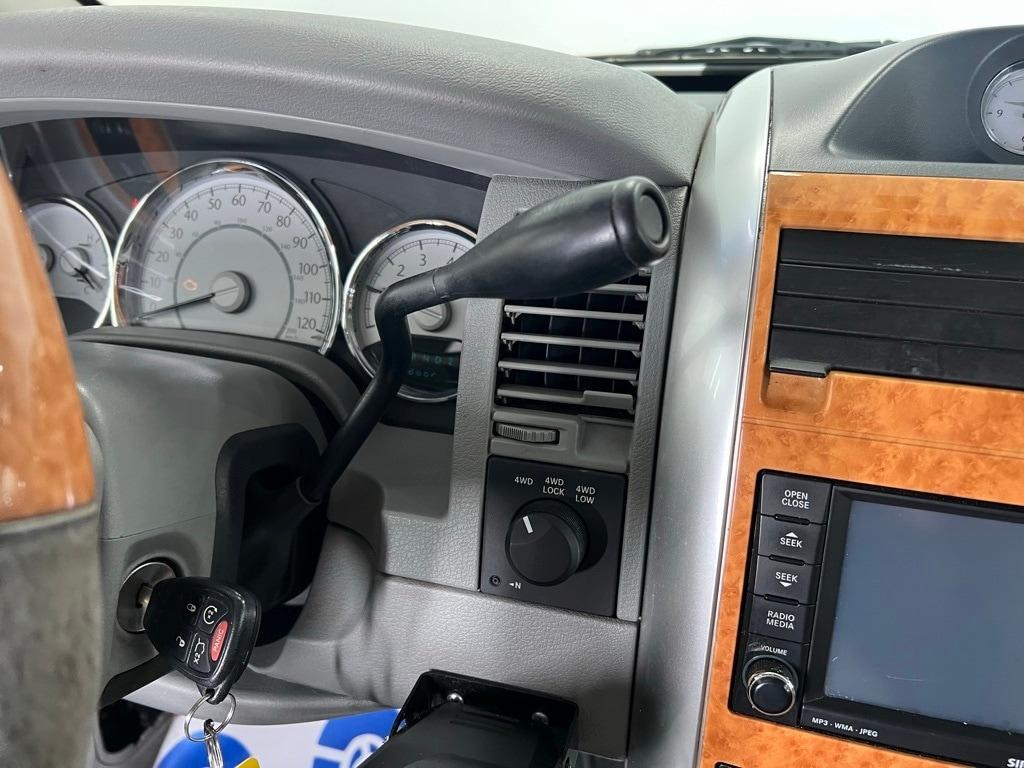 used 2008 Chrysler Aspen car, priced at $2,400
