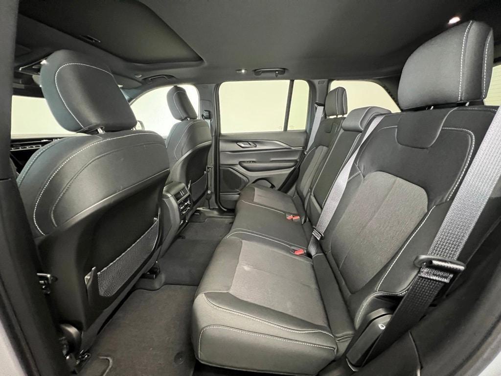 new 2025 Jeep Grand Cherokee car, priced at $36,604