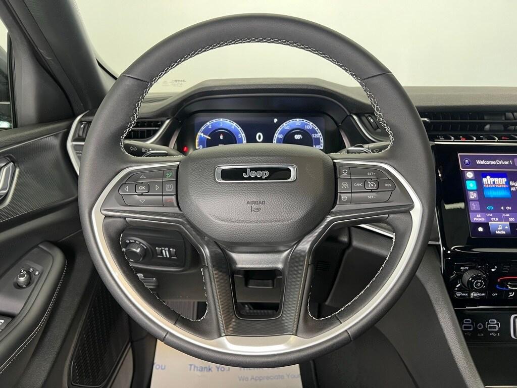new 2025 Jeep Grand Cherokee car, priced at $41,418