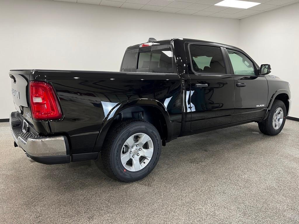 new 2025 Ram 1500 car, priced at $46,875