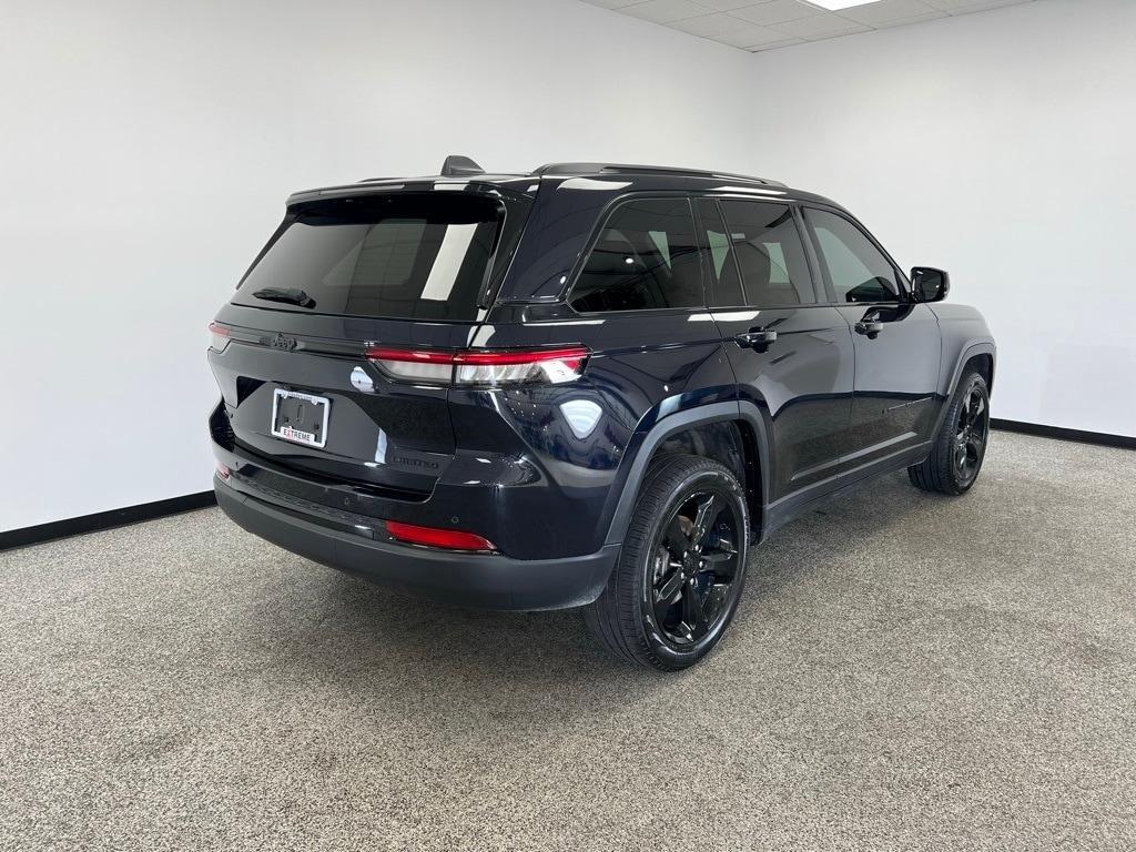 used 2024 Jeep Grand Cherokee car, priced at $37,995