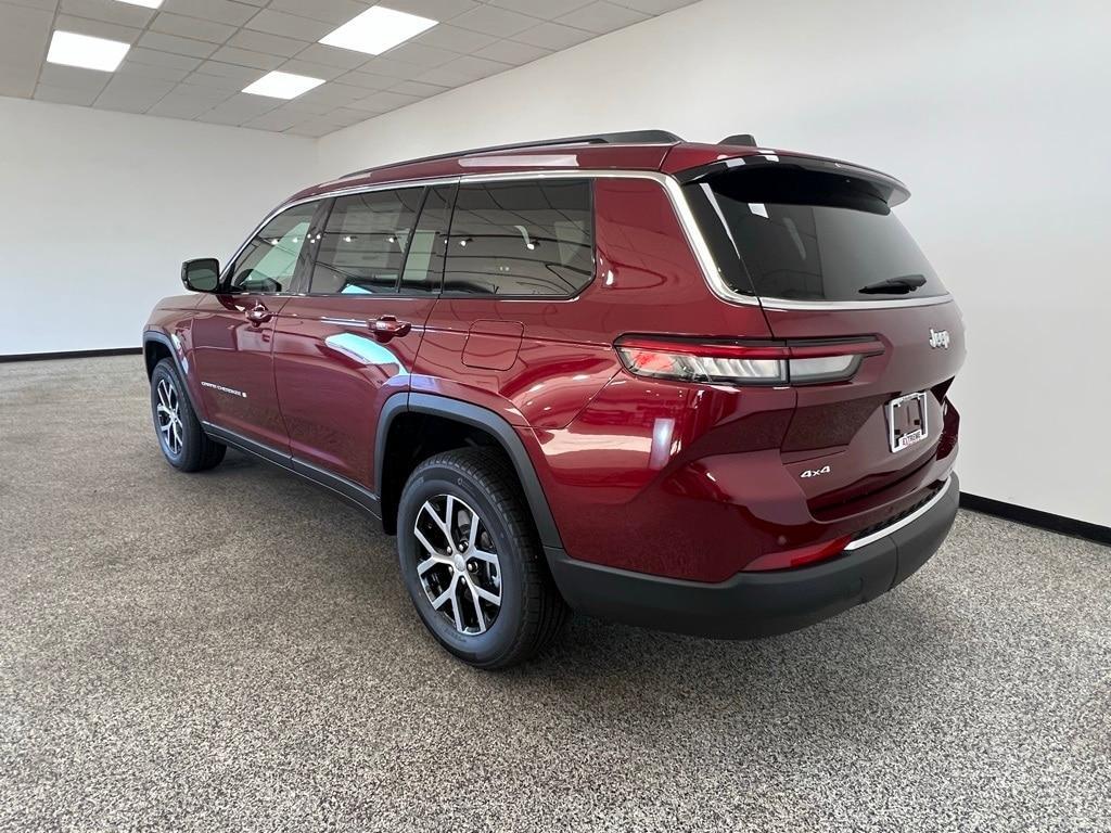 new 2025 Jeep Grand Cherokee L car, priced at $42,641