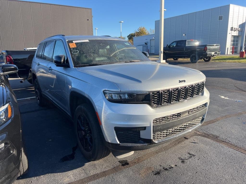 used 2024 Jeep Grand Cherokee L car, priced at $32,900