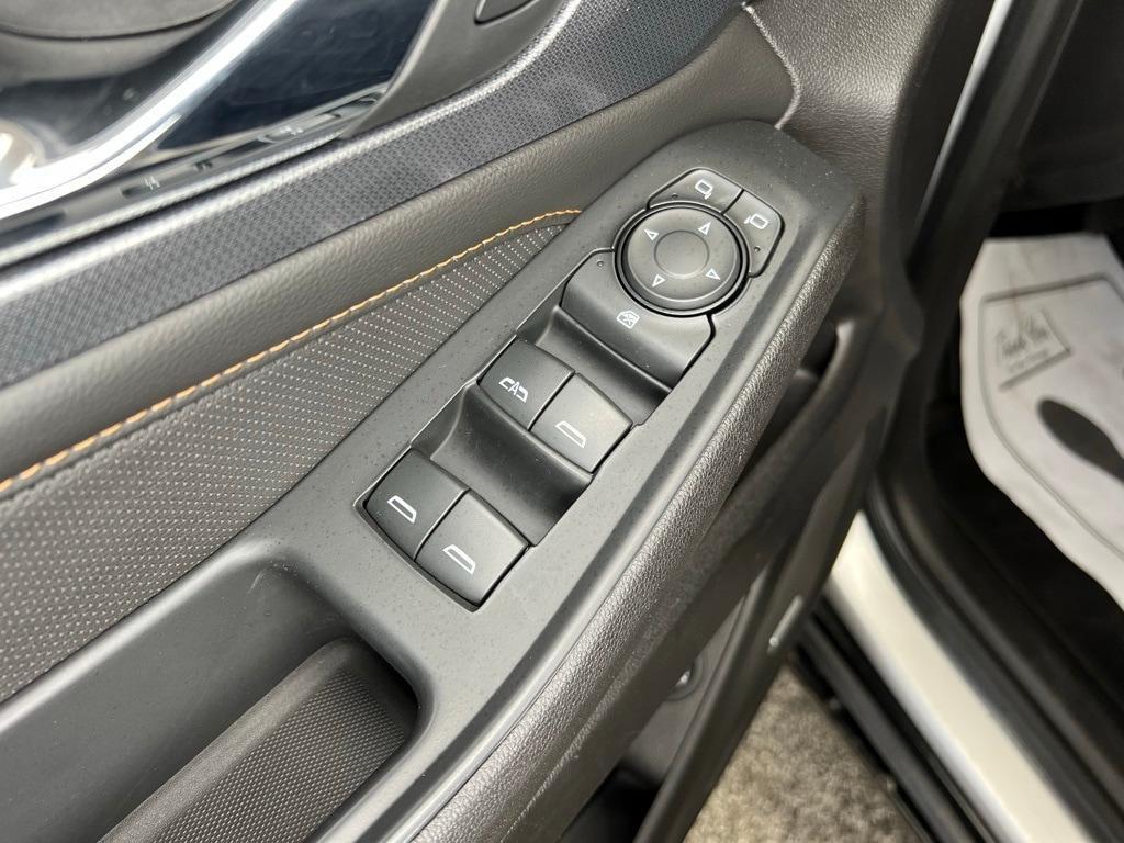 used 2018 Chevrolet Traverse car, priced at $20,900