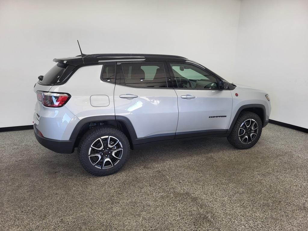 new 2026 Jeep Compass car, priced at $33,849