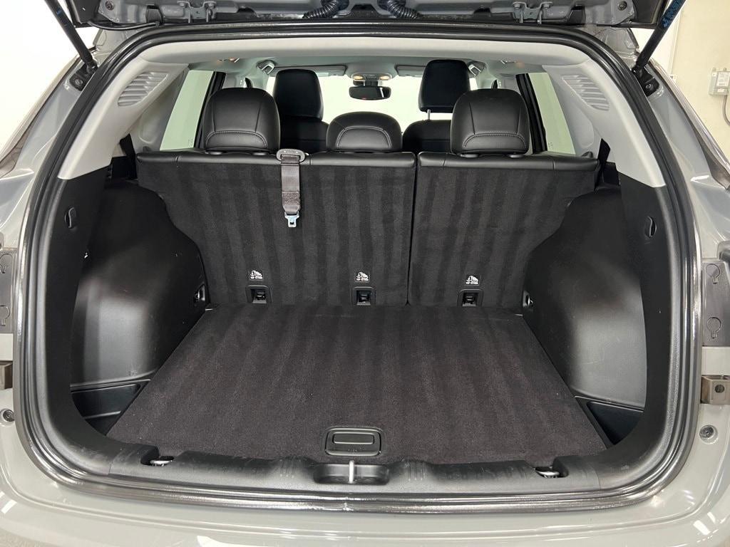 used 2022 Jeep Compass car, priced at $25,400