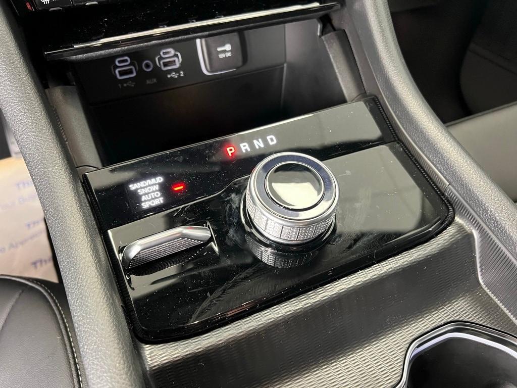 new 2025 Jeep Grand Cherokee L car, priced at $46,094
