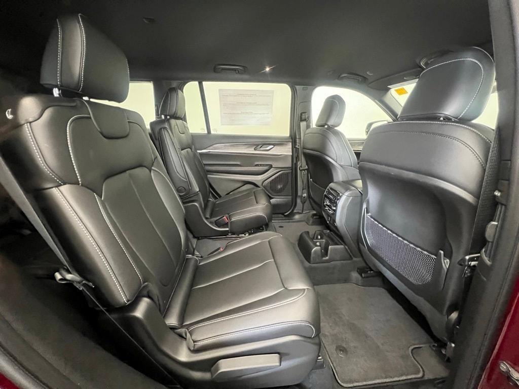 new 2025 Jeep Grand Cherokee L car, priced at $46,094