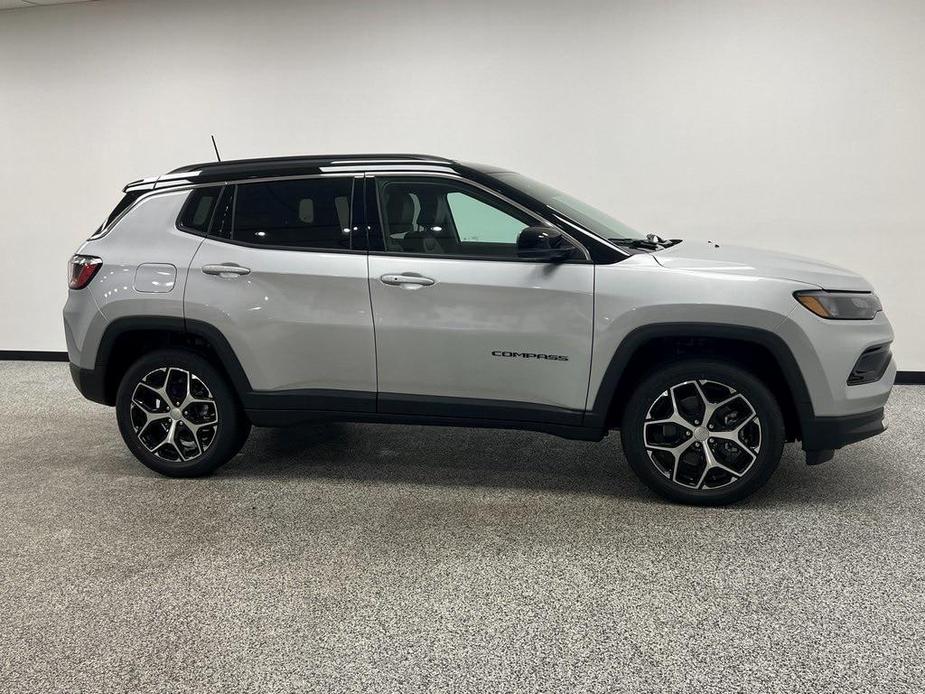 new 2024 Jeep Compass car, priced at $30,054