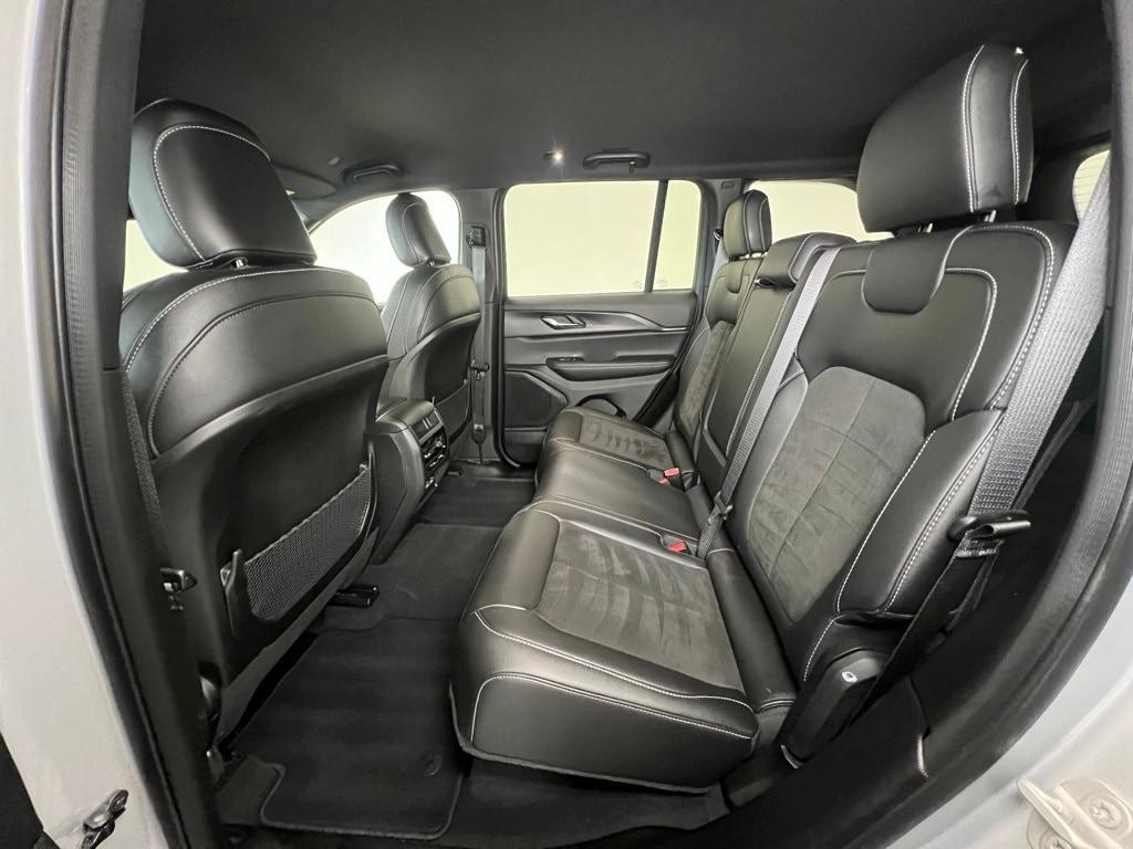 used 2024 Jeep Grand Cherokee car, priced at $38,400