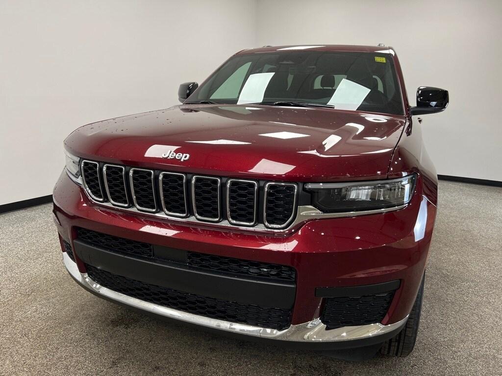 new 2025 Jeep Grand Cherokee L car, priced at $38,138