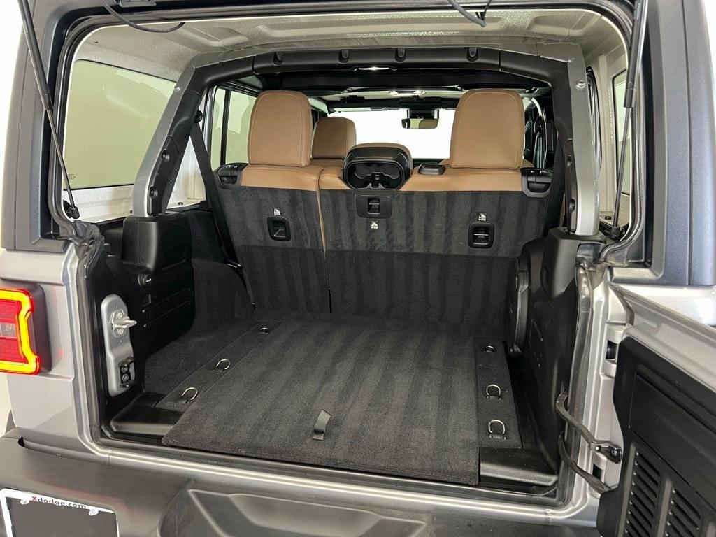 used 2021 Jeep Wrangler Unlimited car, priced at $36,900