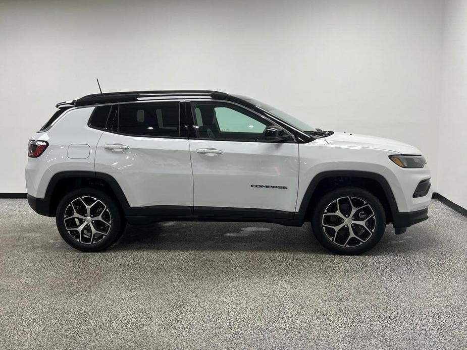 new 2024 Jeep Compass car, priced at $29,506