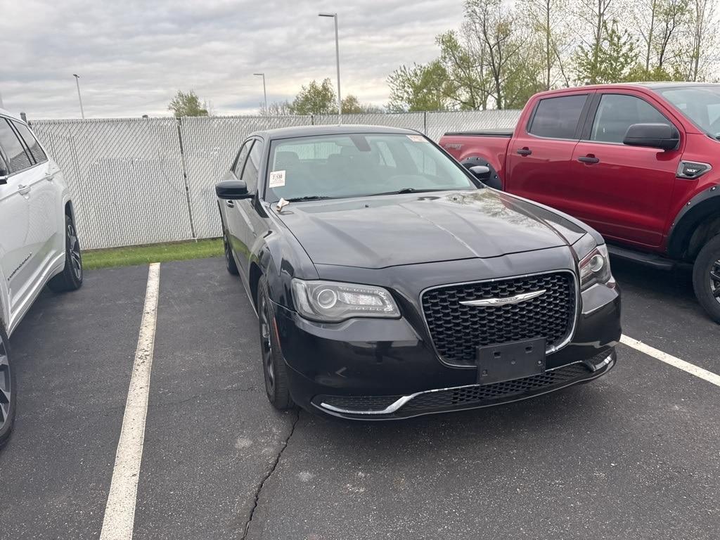 used 2019 Chrysler 300 car, priced at $17,900