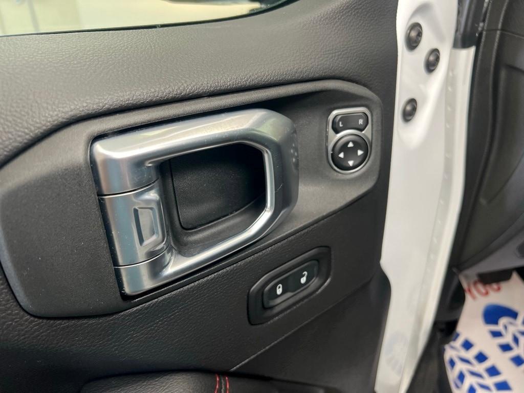 used 2021 Jeep Wrangler Unlimited car, priced at $36,900