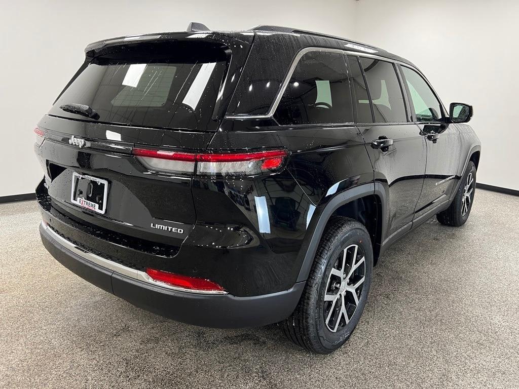 new 2025 Jeep Grand Cherokee car, priced at $43,745